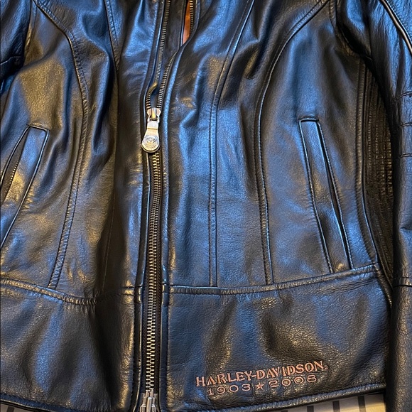 S.  Harley-Davidson Women's Black Leather Jacket with Silver Accents   LIKE NEW - Picture 5 of 13